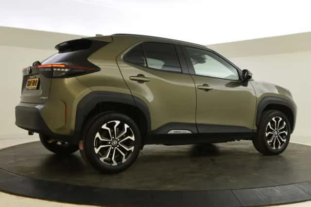 Toyota Yaris Cross (2023) thumbnail 2
