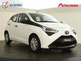 Toyota Aygo (2022) thumbnail 1