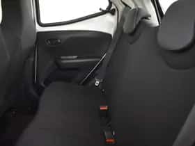 Toyota Aygo (2022) thumbnail 15