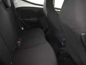Toyota Aygo (2022) thumbnail 19