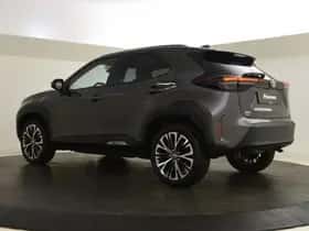 Toyota Yaris Cross (2023) thumbnail 2