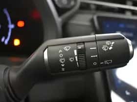 Lexus LBX (2024) thumbnail 17