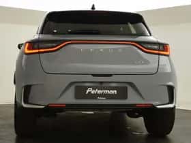 Lexus LBX (2024) thumbnail 9