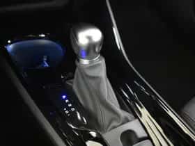 Toyota C-HR (2023) thumbnail 28