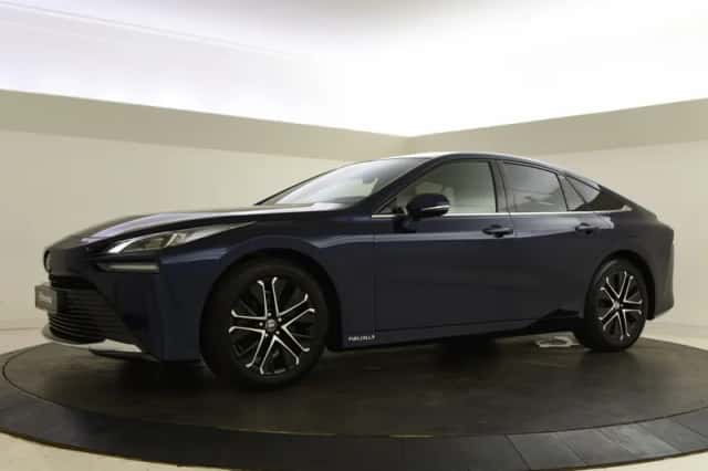 Toyota Mirai (2021) thumbnail 5
