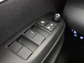 Toyota Yaris Cross (2024) thumbnail 26