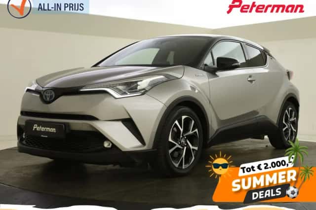 Toyota C-HR (2017) thumbnail 1