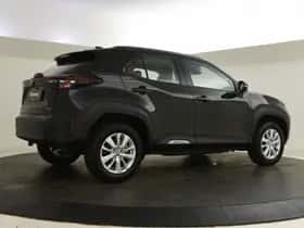 Toyota Yaris Cross (2025) thumbnail 2