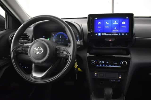 Toyota Yaris Cross (2025) thumbnail 4