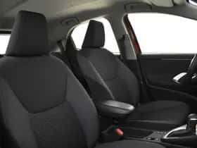 Toyota Yaris (2023) thumbnail 3