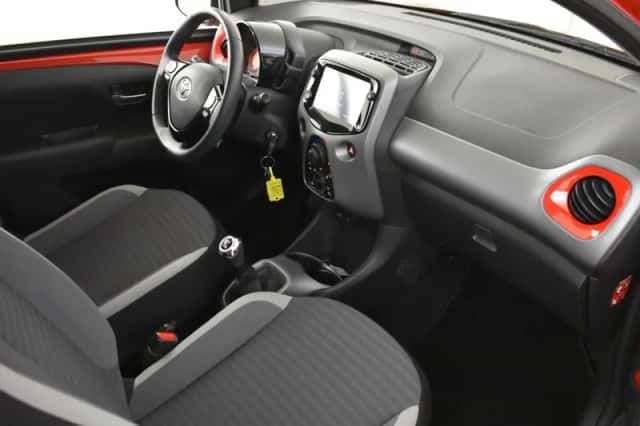 Toyota Aygo (2020) thumbnail 3