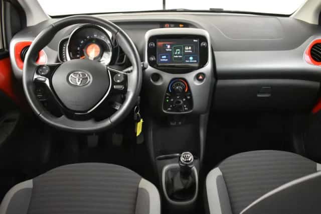 Toyota Aygo (2020) thumbnail 4