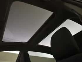 Toyota Prius (2014) thumbnail 14