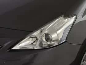 Toyota Prius (2014) thumbnail 16