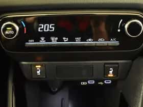 Toyota Yaris (2025) thumbnail 13