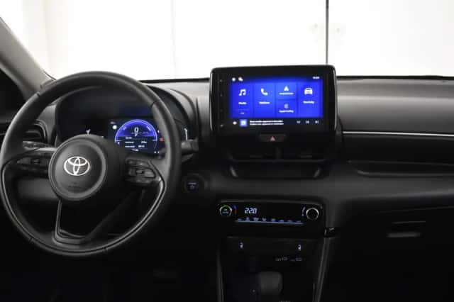 Toyota Yaris (2025) thumbnail 4