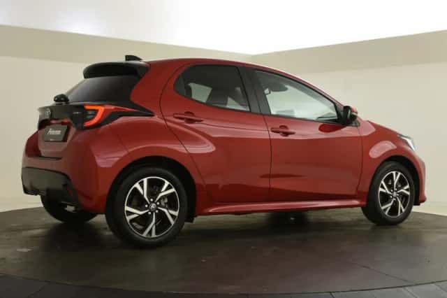 Toyota Yaris (2025) thumbnail 5