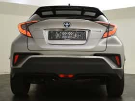 Toyota C-HR (2018) thumbnail 8
