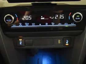 Toyota Yaris Cross (2022) thumbnail 11