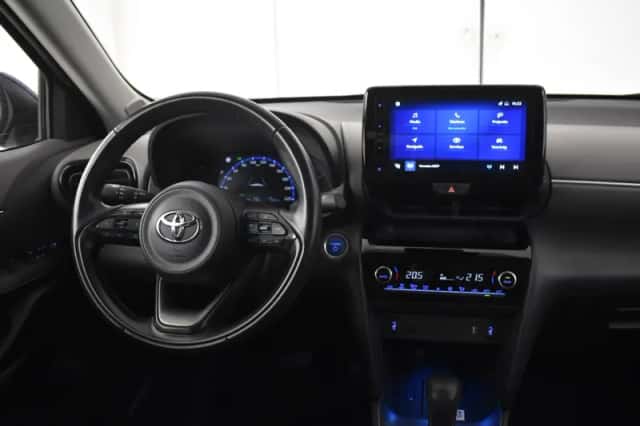 Toyota Yaris Cross (2022) thumbnail 4