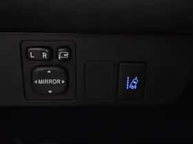 Toyota RAV4 (2016) thumbnail 14