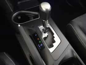 Toyota RAV4 (2016) thumbnail 24
