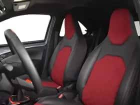 Toyota Aygo (2024) thumbnail 15