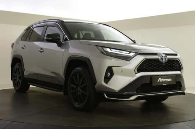 Toyota RAV4 (2023) thumbnail 5