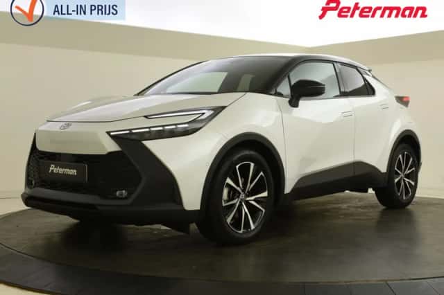 Toyota C-HR (2025) thumbnail 1