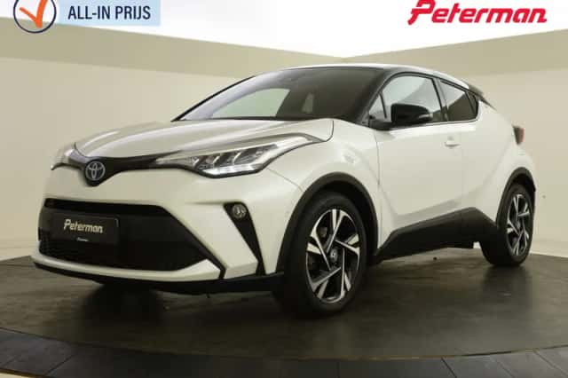 Toyota C-HR (2024) thumbnail 1