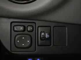 Toyota Yaris (2016) thumbnail 26