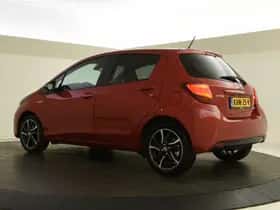 Toyota Yaris (2016) thumbnail 6