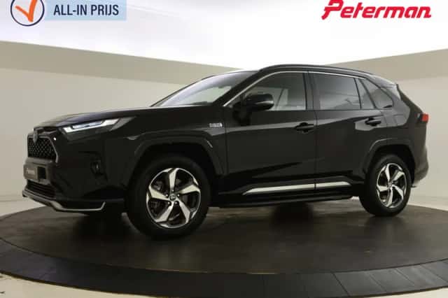 Toyota RAV4 (2022) thumbnail 1