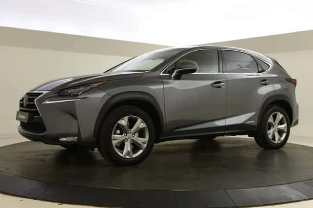 Lexus NX (2015) thumbnail 5