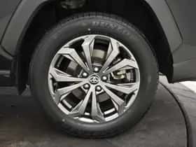Toyota RAV4 (2023) thumbnail 19
