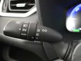 Toyota RAV4 (2023) thumbnail 24