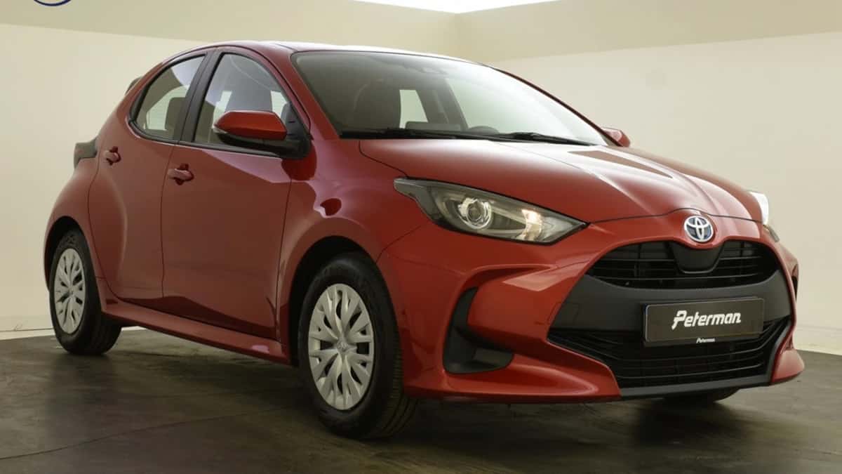Toyota Yaris (2022) — foto 1