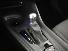 Toyota C-HR (2020) thumbnail 24