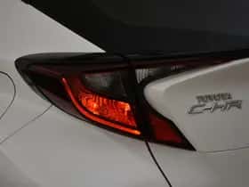 Toyota C-HR (2020) thumbnail 10