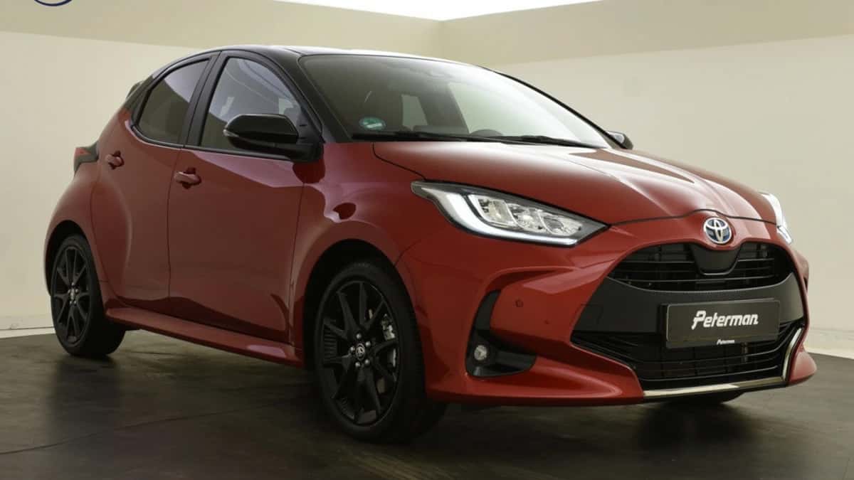 Toyota Yaris (2024) — foto 1