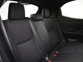Toyota Yaris (2024) thumbnail 13