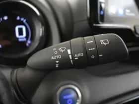 Toyota Yaris (2024) thumbnail 18