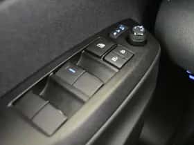Toyota Yaris (2024) thumbnail 25