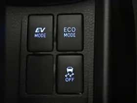 Toyota Yaris (2018) thumbnail 22