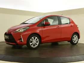 Toyota Yaris (2018) thumbnail 5