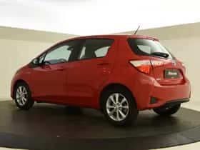 Toyota Yaris (2018) thumbnail 6