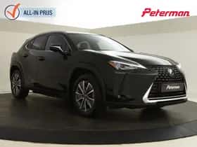 Lexus UX (2020)
