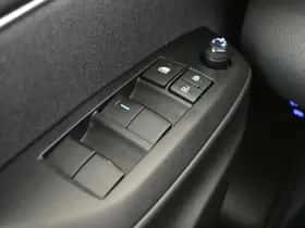 Toyota Yaris (2023) thumbnail 27