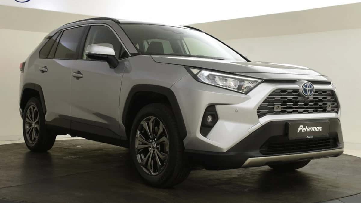 Toyota RAV4 (2022) — foto 1