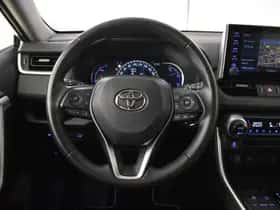 Toyota RAV4 (2022) thumbnail 11